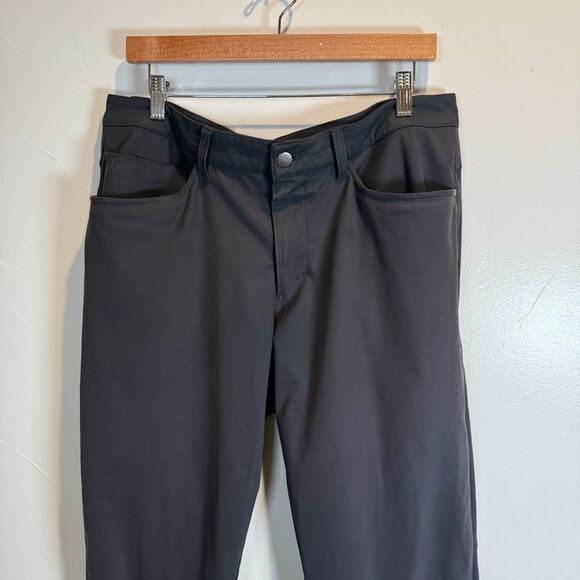 Lululemon Men's ABC Classic Fit 5 Pocket Pants Size 34 Obsidian Gray *FLAWS* - Picture 2 of 15